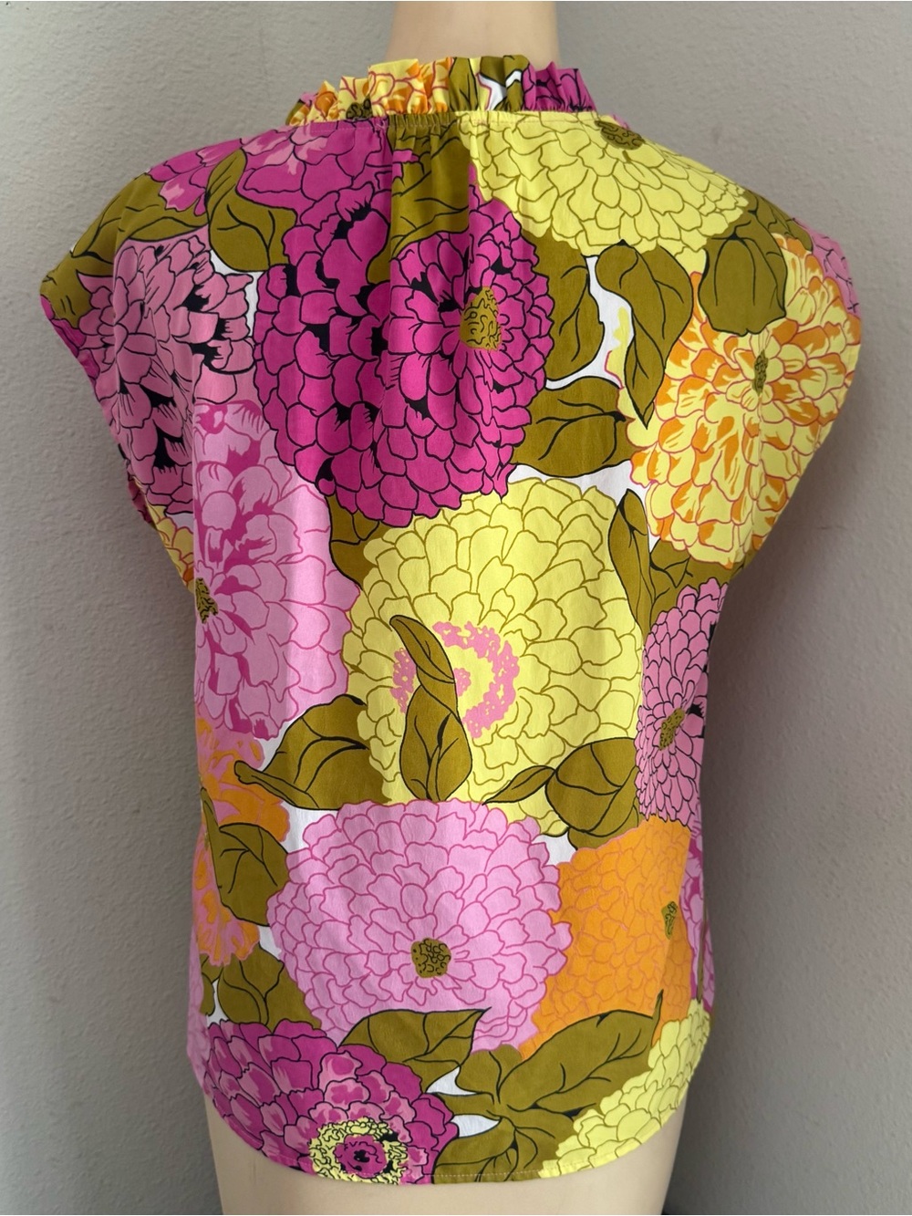 THML Sienna Sleeveless Floral Pink and Multi-Color Top Size S - Picture 6 of 9